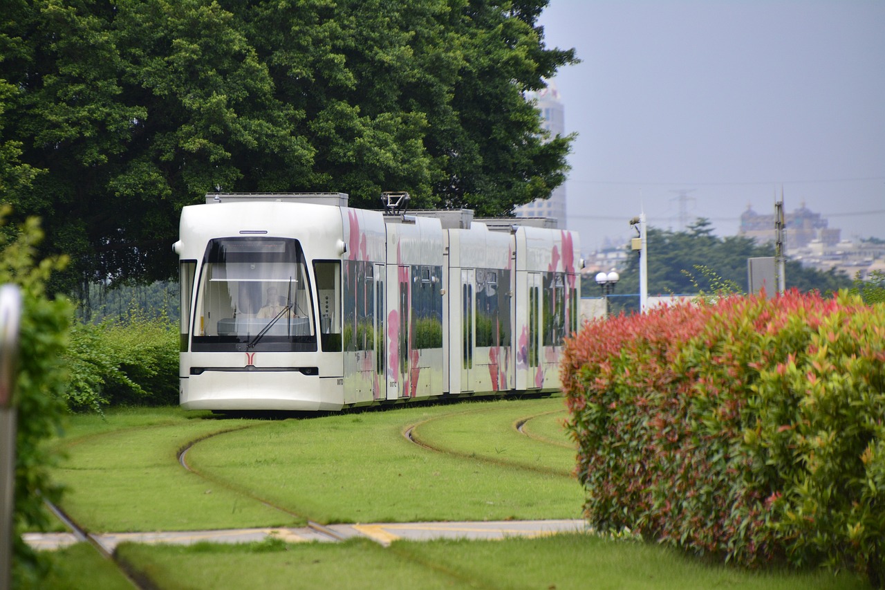 日本電車發(fā)展及用電現(xiàn)狀，未來主流交通方式的潛力分析