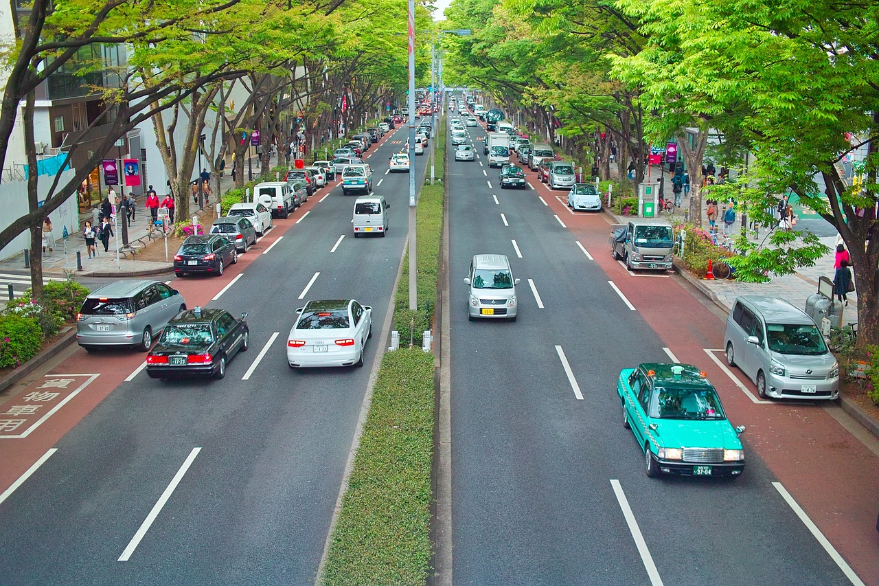 比亞迪，超越汽車(chē)的生產(chǎn)巨頭地位